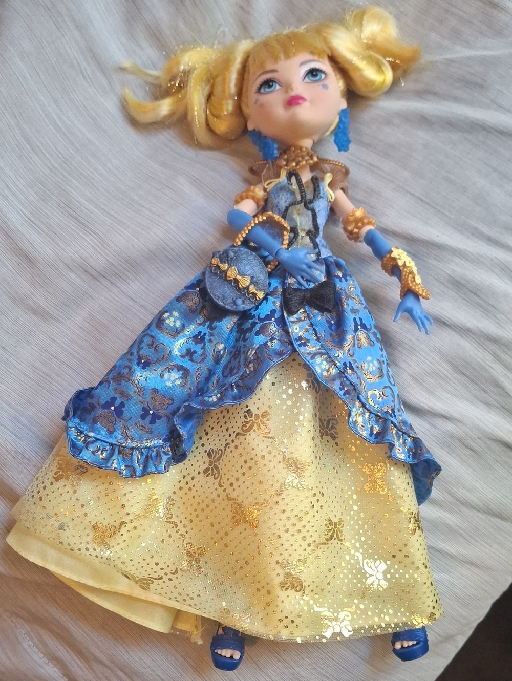 Ever After High Thronecoming Blondie Lockes Doll Mattel - Picture 2 of 6